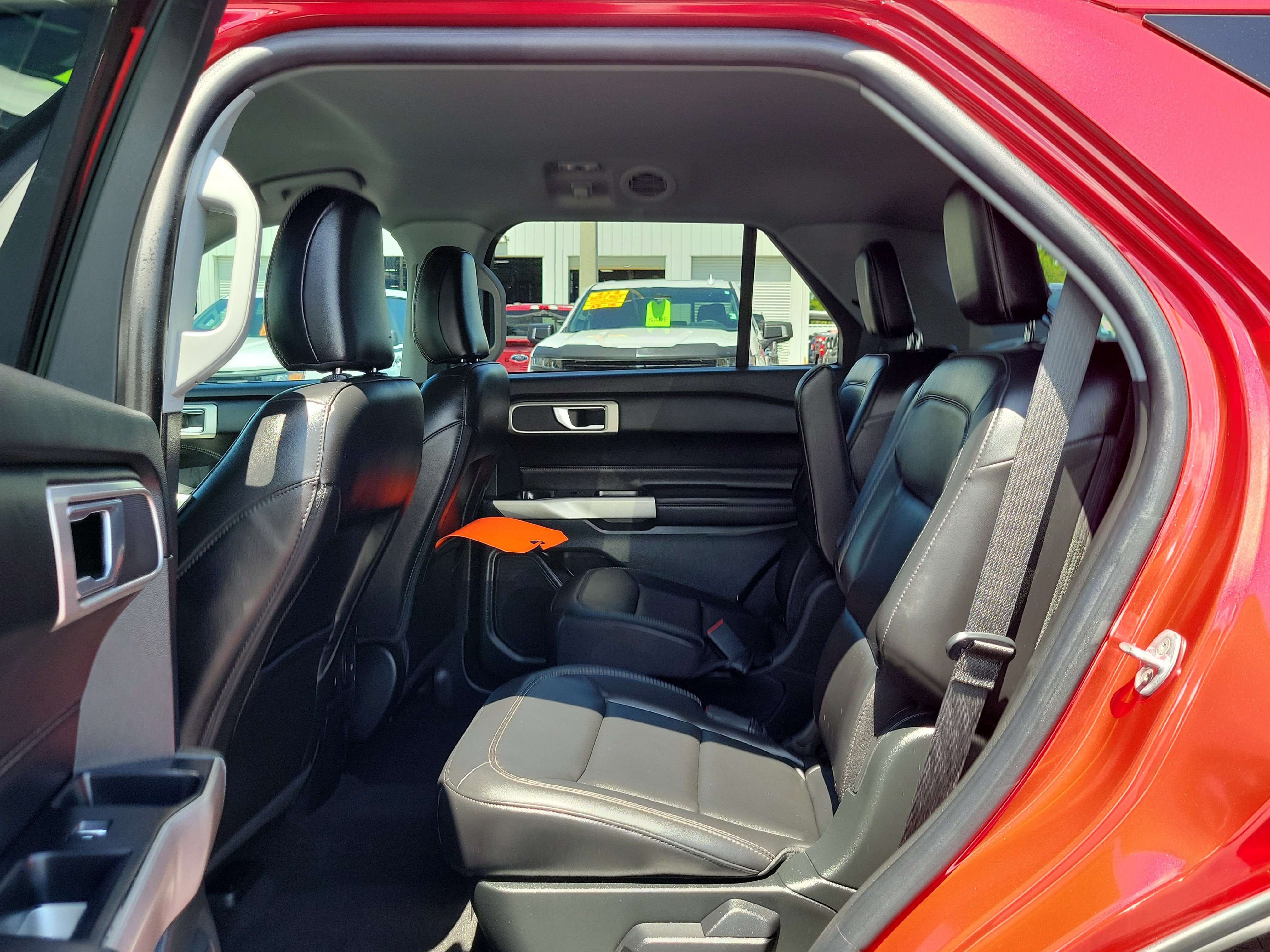 Certified 2023 Ford Explorer XLT w/ Equipment Group 202A RWD image 13
