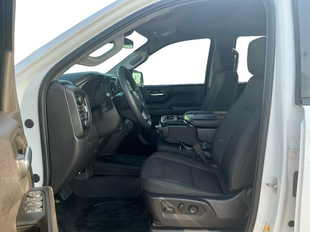 Used 2024 Chevrolet Silverado 1500 Custom AWD/4WD image 14