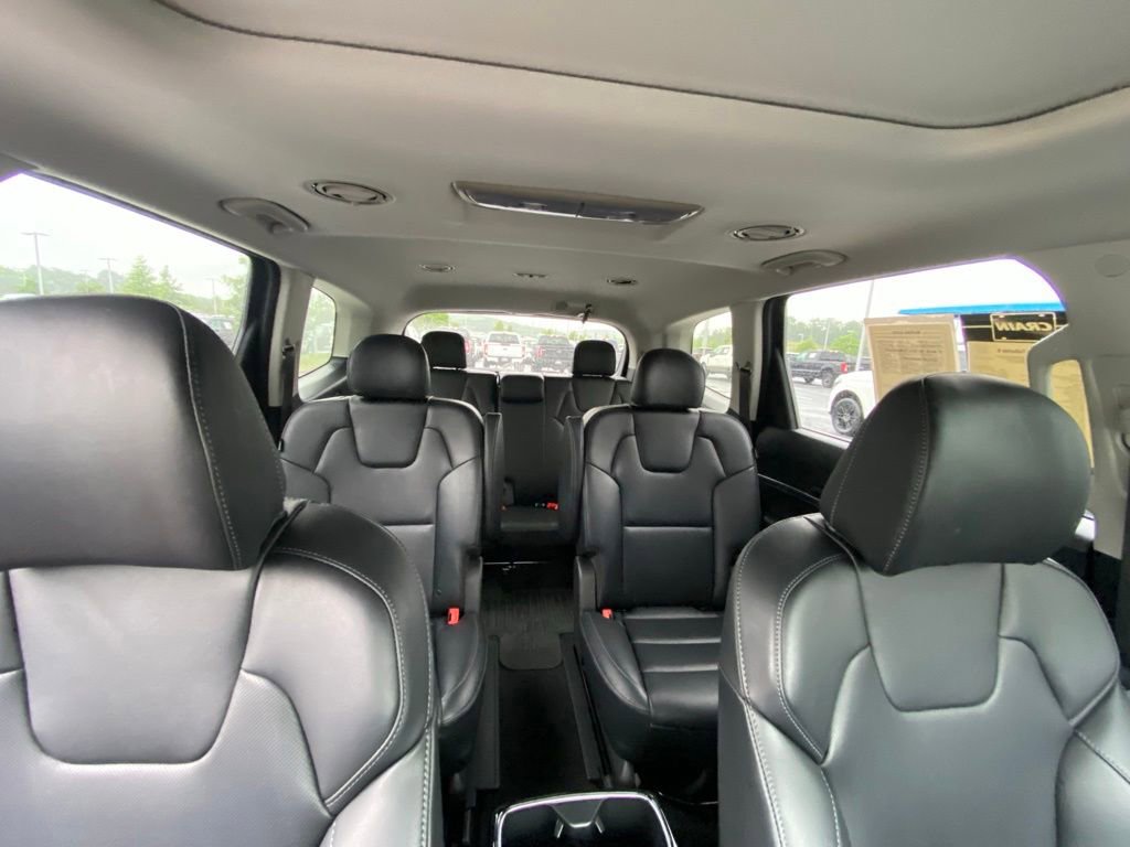 Used 2025 Kia Telluride S FWD image 31