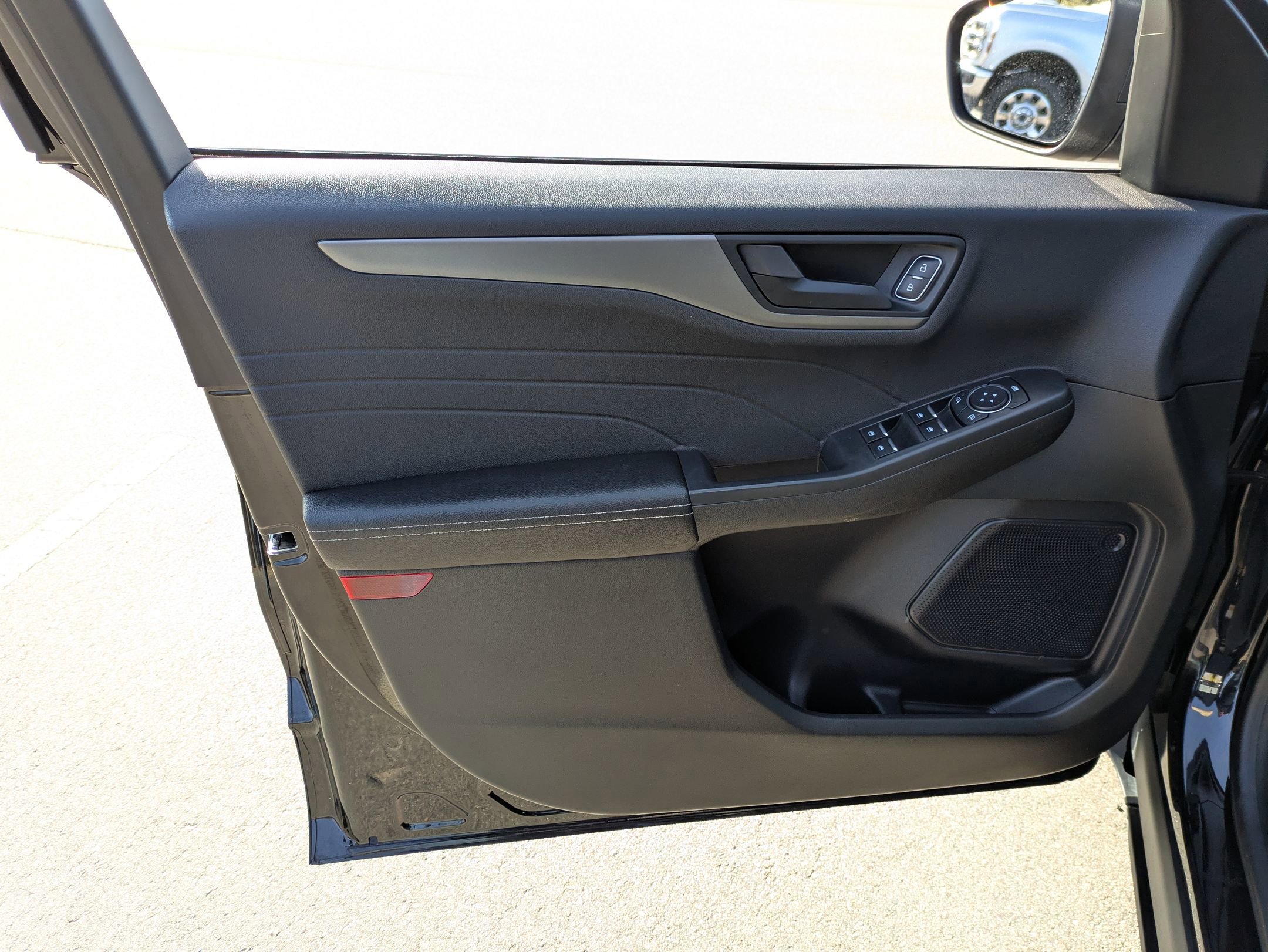 Certified 2024 Ford Escape Active w/ Cold Weather Package image 15