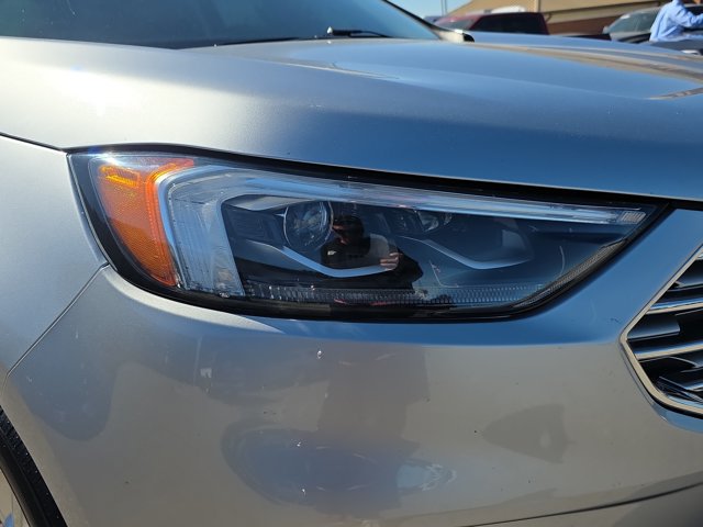 Certified 2022 Ford Edge Titanium w/ Equipment Group 301A AWD/4WD image 9