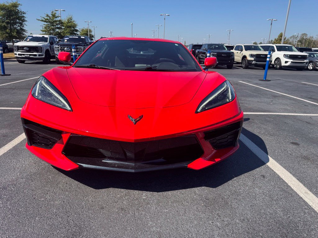 Used 2023 Chevrolet Corvette Stingray Coupe RWD image 2