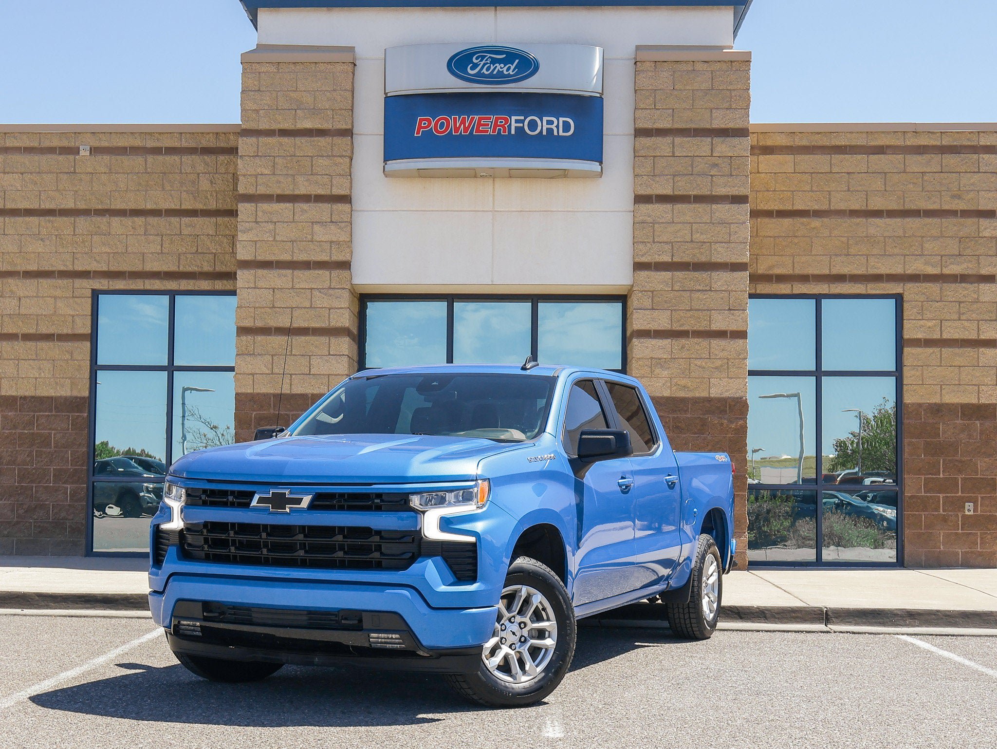 Used 2026 Chevrolet Silverado 1500 RST AWD/4WD image 2