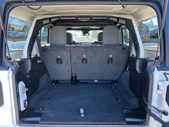 Used 2024 Jeep Wrangler Unlimited Rubicon image 30