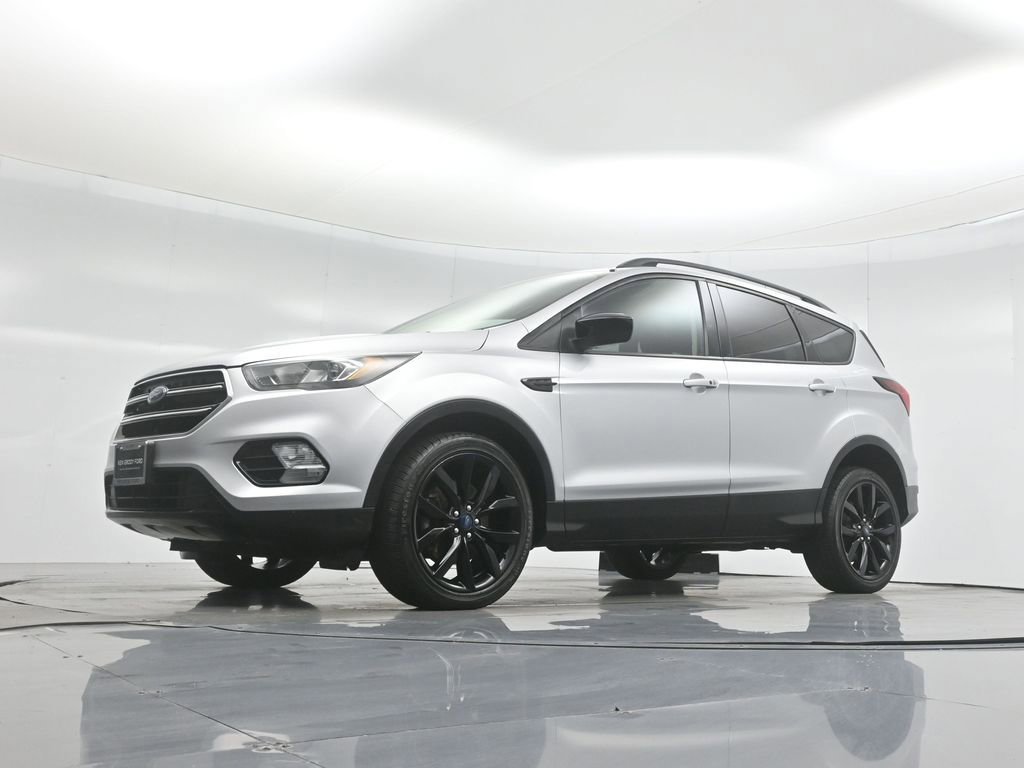 Certified 2019 Ford Escape SE image 27