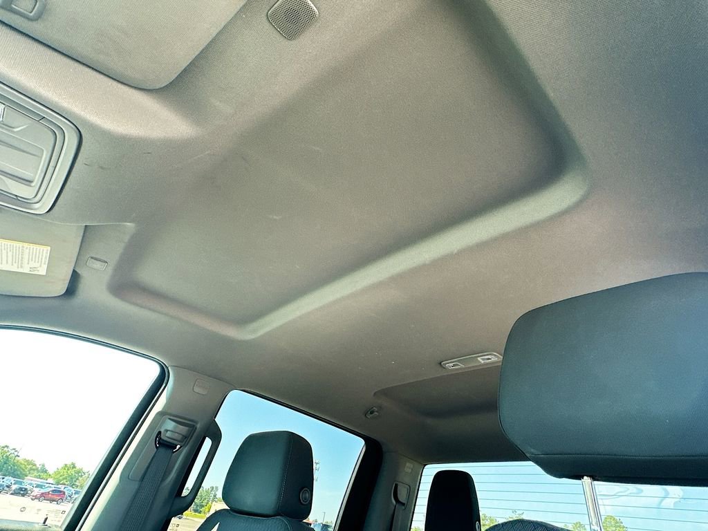 Used 2022 Chevrolet Silverado 1500 LT AWD/4WD image 11