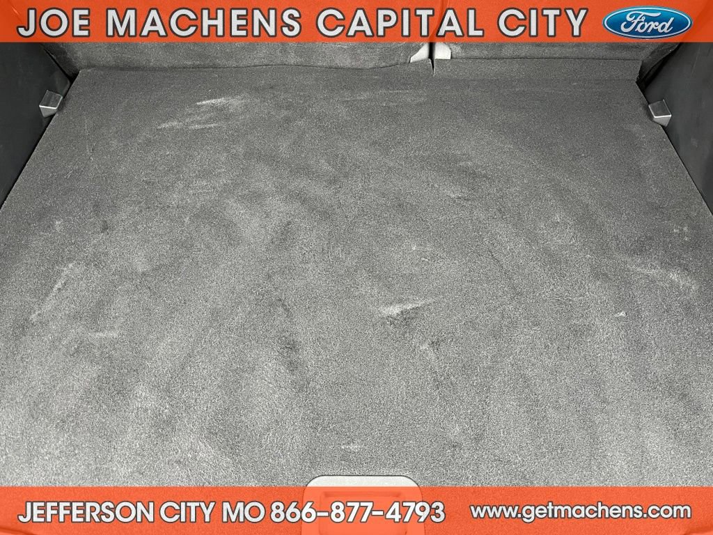 Certified 2022 Ford Escape SEL w/ SEL Stealth AWD Package image 10