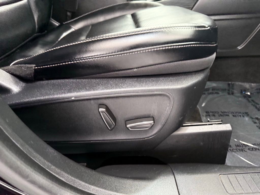 Certified 2024 Ford Escape Platinum image 16