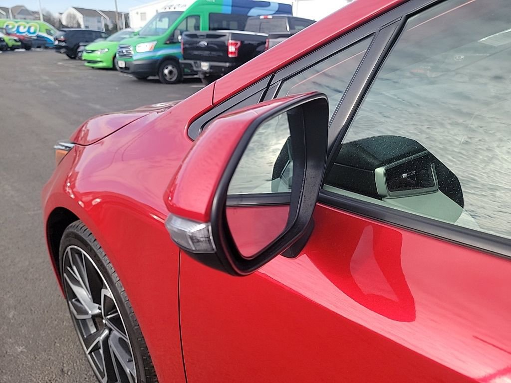 Used 2020 Toyota Corolla SE image 24