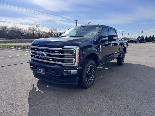 Certified 2024 Ford F250 Platinum w/ FX4 Off-Road Package AWD/4WD image 7