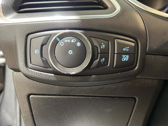 Certified 2020 Ford Edge Titanium FWD image 12