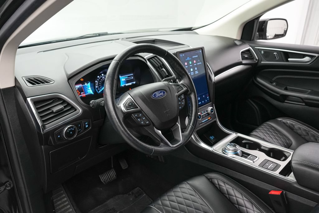 Certified 2023 Ford Edge Titanium AWD/4WD image 12