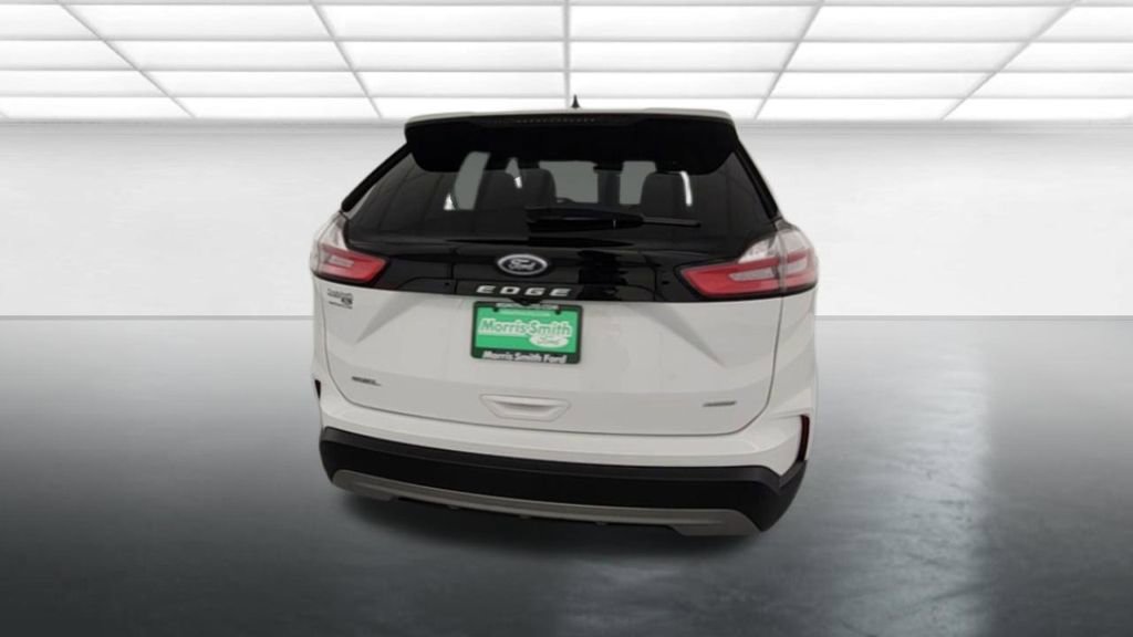 Certified 2022 Ford Edge SEL w/ Convenience Package image 8