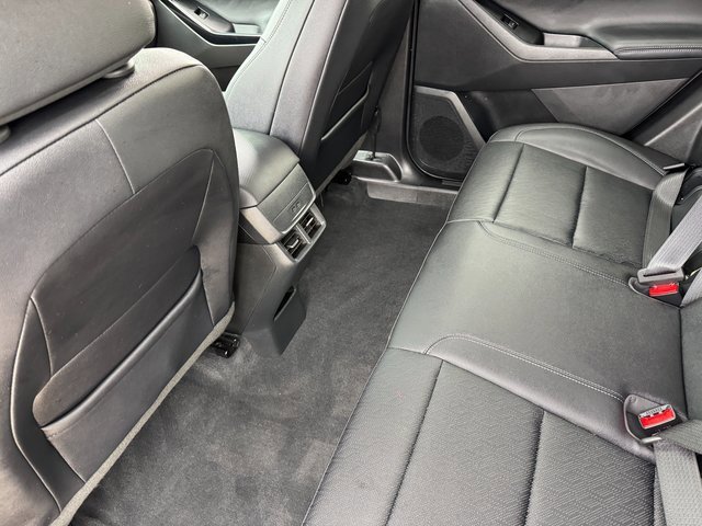 Used 2026 Chevrolet Equinox LT w/ Convenience Package II image 17