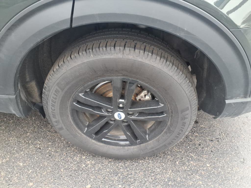 Certified 2023 Ford Explorer XLT image 32