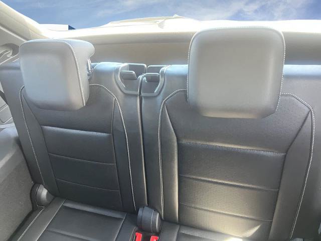 Used 2021 Volkswagen Tiguan SE R-Line FWD image 18