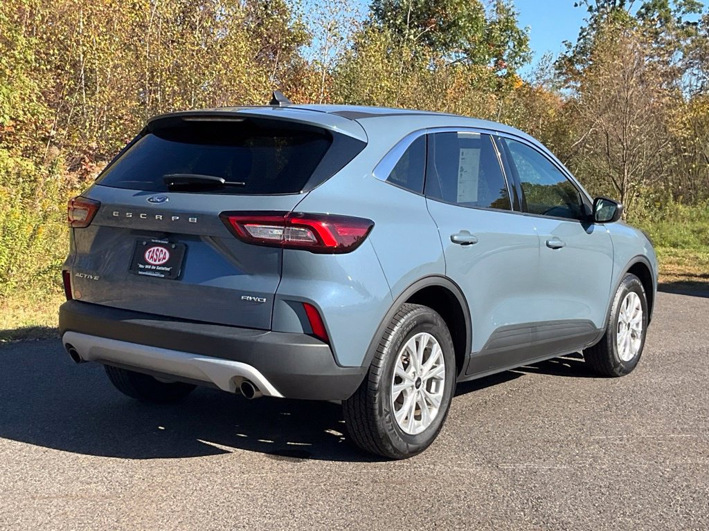 Certified 2023 Ford Escape Active AWD/4WD image 22