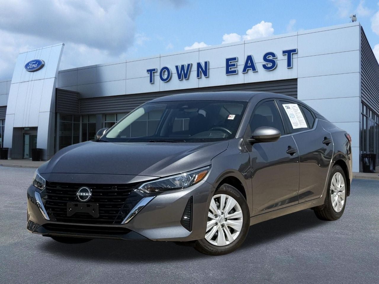 Used 2025 Nissan Sentra S FWD image 1