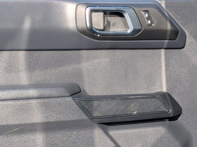 Certified 2025 Ford Bronco Big Bend image 12