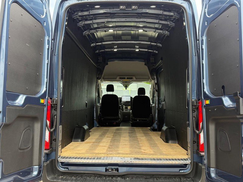 Certified 2026 Ford Transit 250 148 High Roof Extended AWD w/ Load Area Protection Package image 8