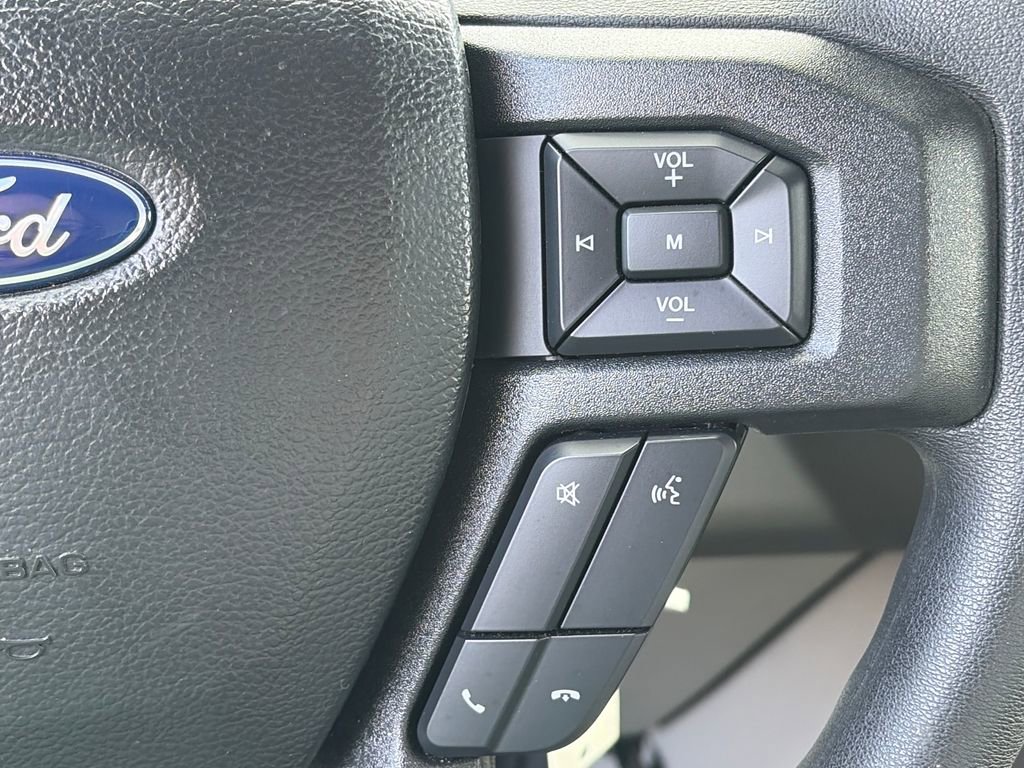 Certified 2023 Ford E-450 and Econoline 450 Super Duty w/ Driver's Safety Package image 15