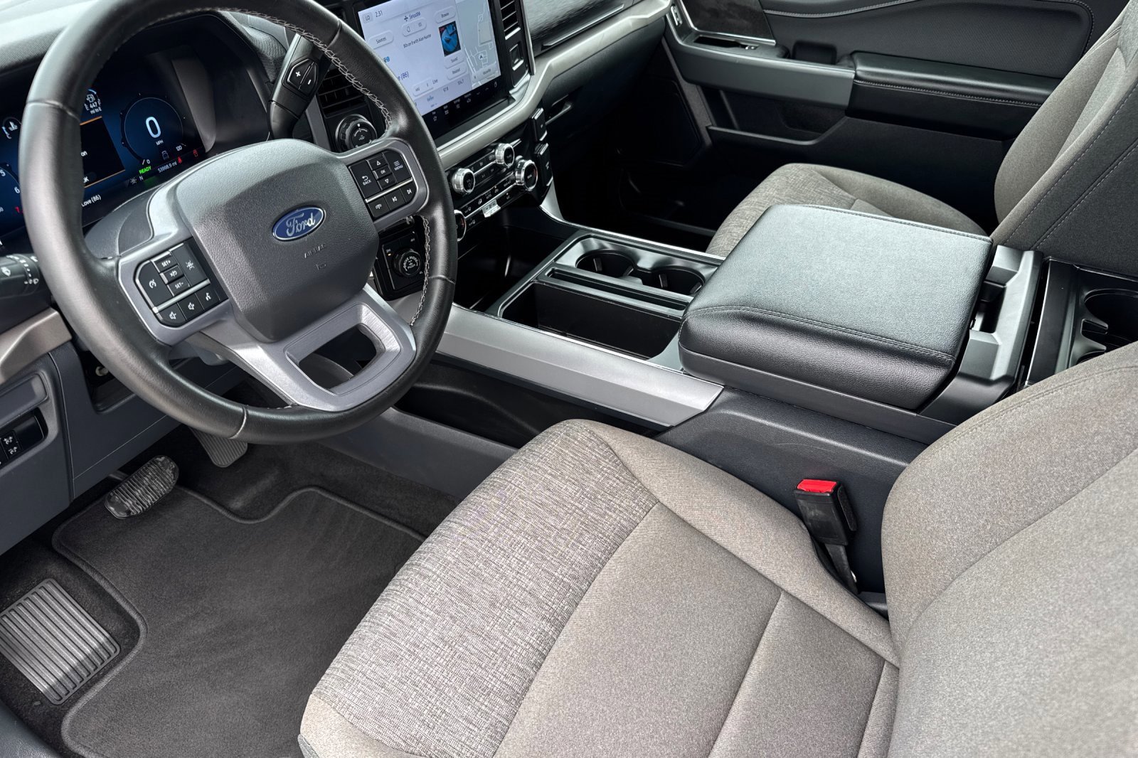 Certified 2024 Ford F150 XLT w/ Mobile Office Package image 11