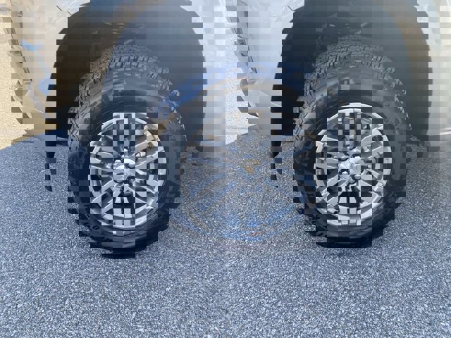 Used 2023 Chevrolet Colorado LT w/ LT Convenience Package II image 10