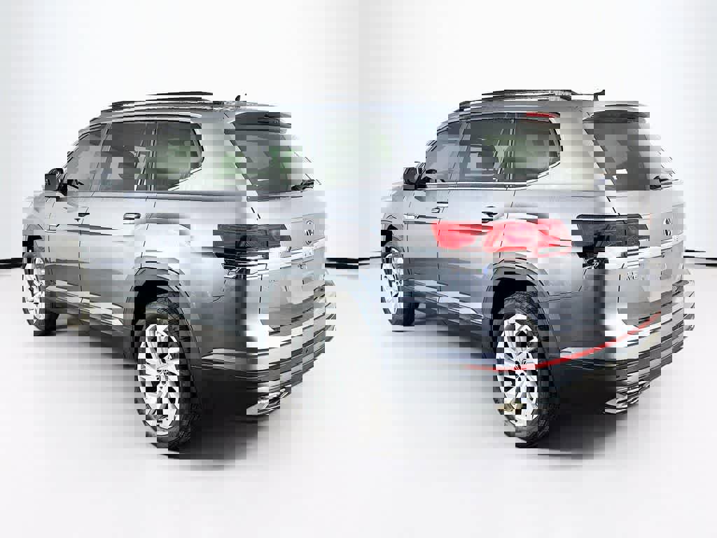 Used 2021 Volkswagen Atlas SE w/ Panoramic Sunroof Package image 6