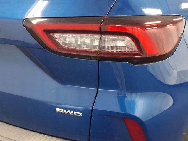Certified 2023 Ford Escape Active AWD/4WD image 26