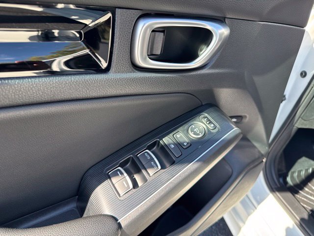Used 2024 Honda Civic Touring image 10