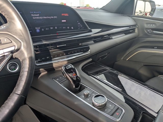 Used 2024 Cadillac Escalade Sport AWD/4WD image 29
