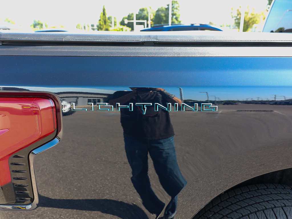 Certified 2025 Ford F150 Lightning Flash AWD/4WD image 25