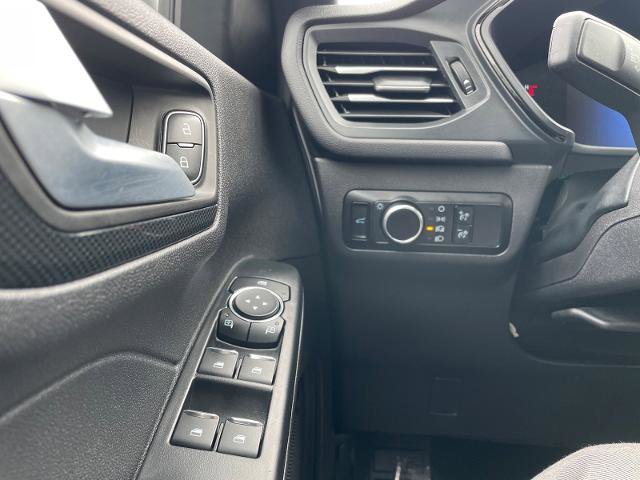 Certified 2025 Ford Escape ST-Line image 21