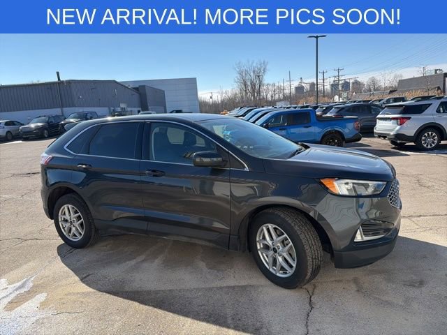 Certified 2024 Ford Edge SEL w/ Convenience Package image 5