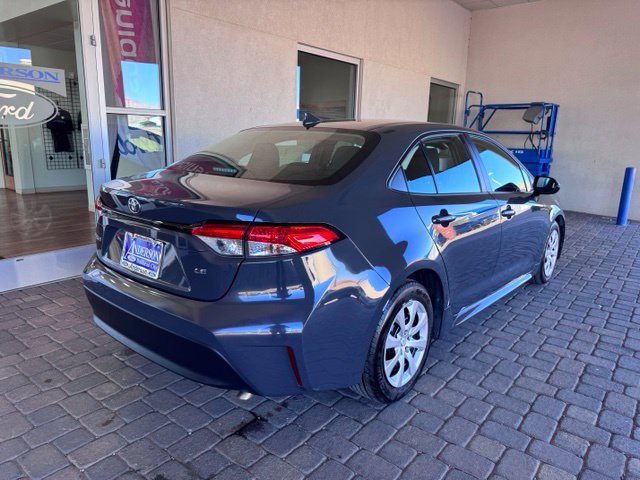 Used 2024 Toyota Corolla LE FWD image 5