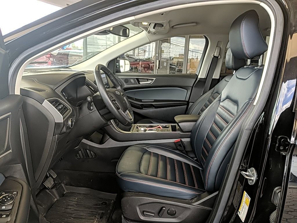Certified 2023 Ford Edge SEL w/ Sport Appearance Package AWD/4WD image 11