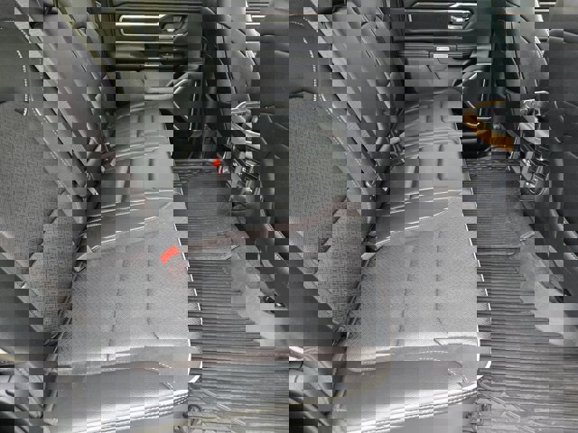 Used 2022 RAM 1500 Laramie image 30