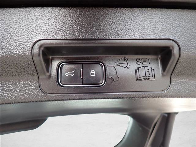 Certified 2023 Ford Explorer XLT w/ Equipment Group 202A image 9