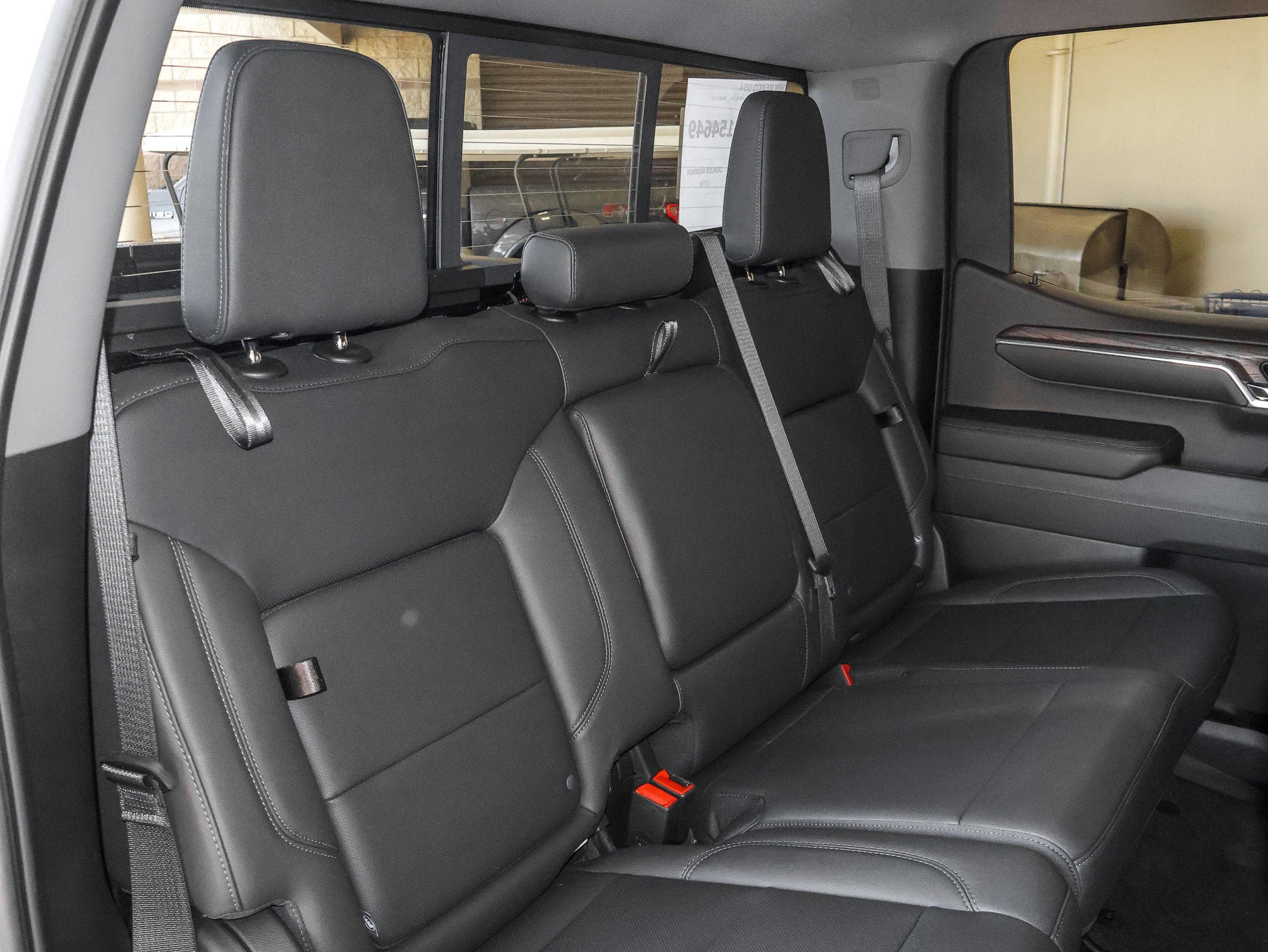 Used 2024 GMC Sierra 1500 SLT w/ SLT Premium Plus Package AWD/4WD image 44