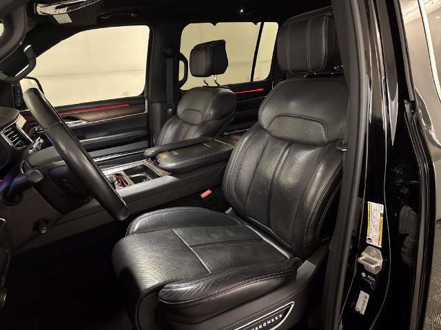 Used 2024 Jeep Grand Wagoneer L 4WD image 18