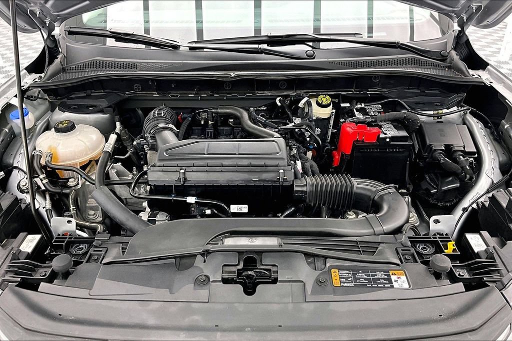 Certified 2023 Ford Escape Active AWD/4WD image 10