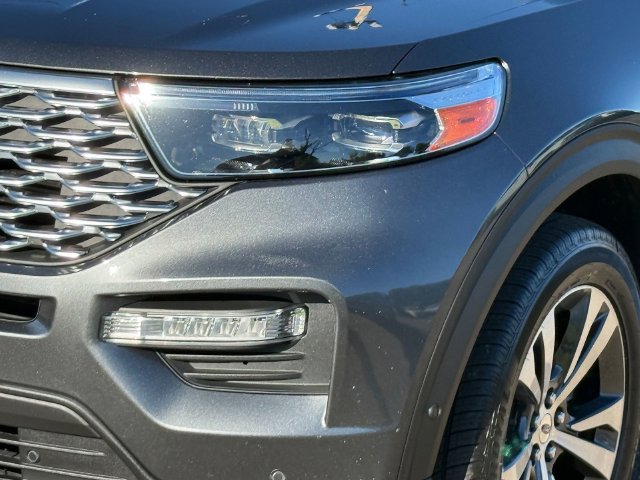Certified 2020 Ford Explorer Platinum w/ Premium Technology Package AWD/4WD image 15