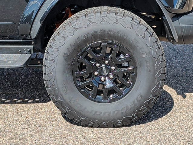 Certified 2024 Ford Bronco Raptor w/ Interior Carbon Fibre Pack AWD/4WD image 8