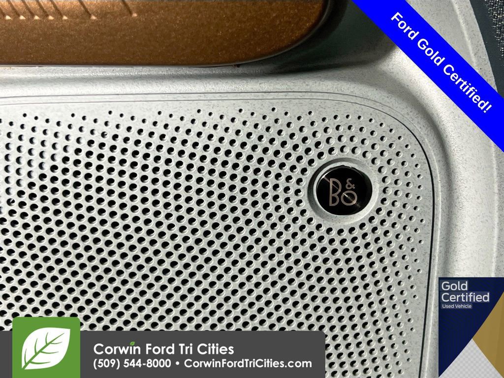 Certified 2022 Ford Maverick Lariat w/ Lariat Luxury Package image 16