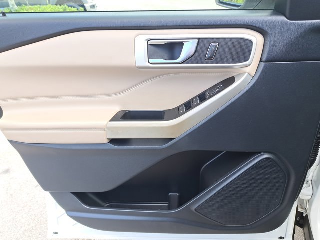 Certified 2020 Ford Explorer XLT w/ Equipment Group 202A image 23
