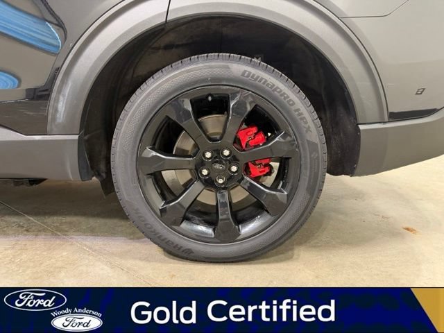 Certified 2024 Ford Explorer ST w/ Equipment Group 401A AWD/4WD image 8