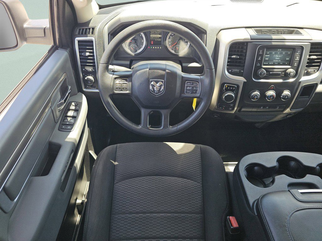 Used 2019 RAM 1500 Classic Warlock AWD/4WD image 4