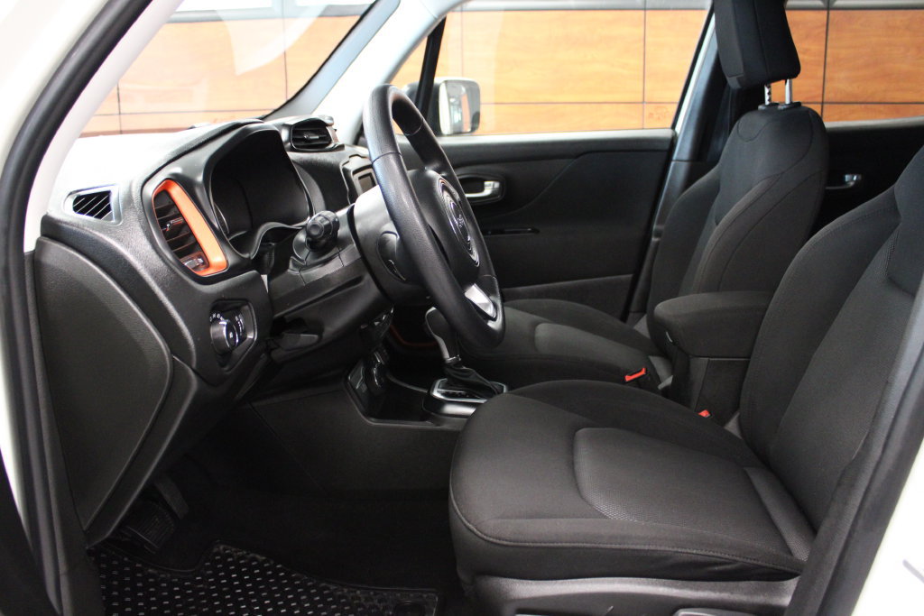 Used 2020 Jeep Renegade Sport AWD/4WD image 15