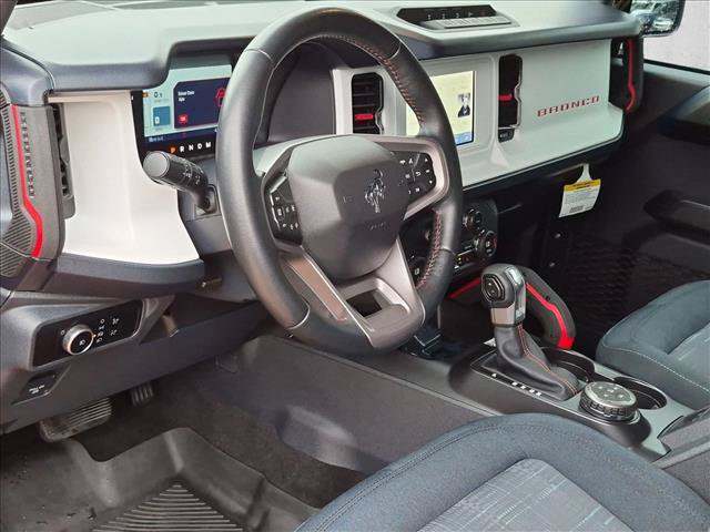 Certified 2023 Ford Bronco Heritage Edition AWD/4WD image 10