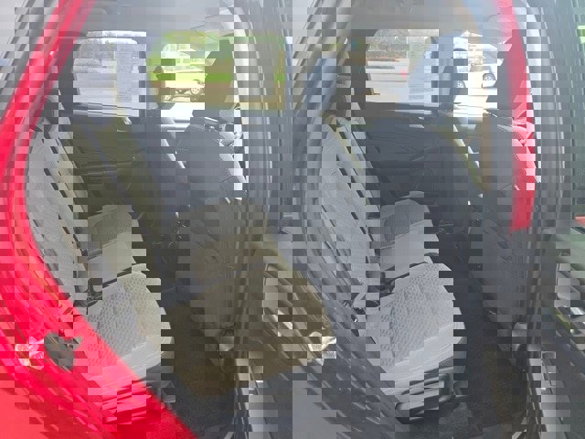 Certified 2021 Ford Escape SE image 6